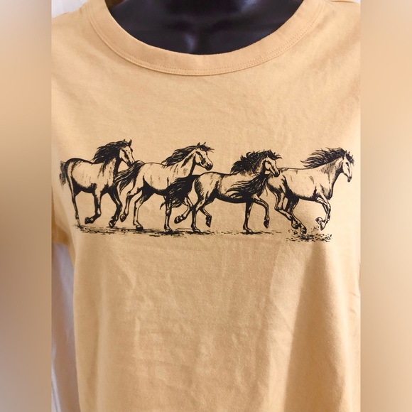 Stampede of Love Country Music Tour yellow concert tshirt size small brand new - Picture 14 of 14